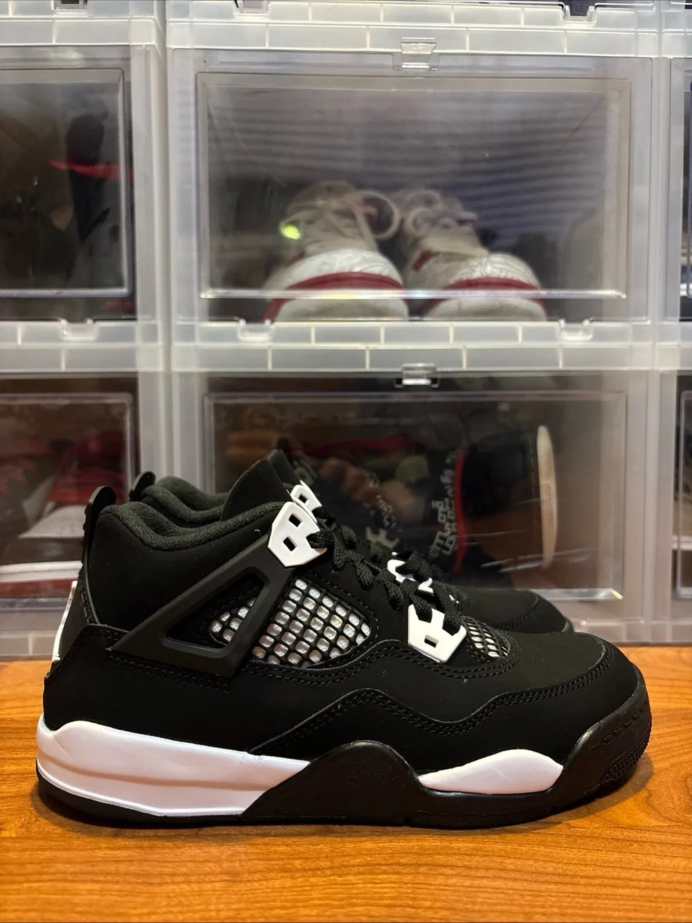 Air Jordan 4 PS White Thunder FV4537-001 Basketball Shoe Sz 2Y/3.5W NWOB B Grade